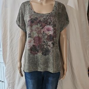 Maurices Floral Print Short Sleeve Top - Gray and Pink